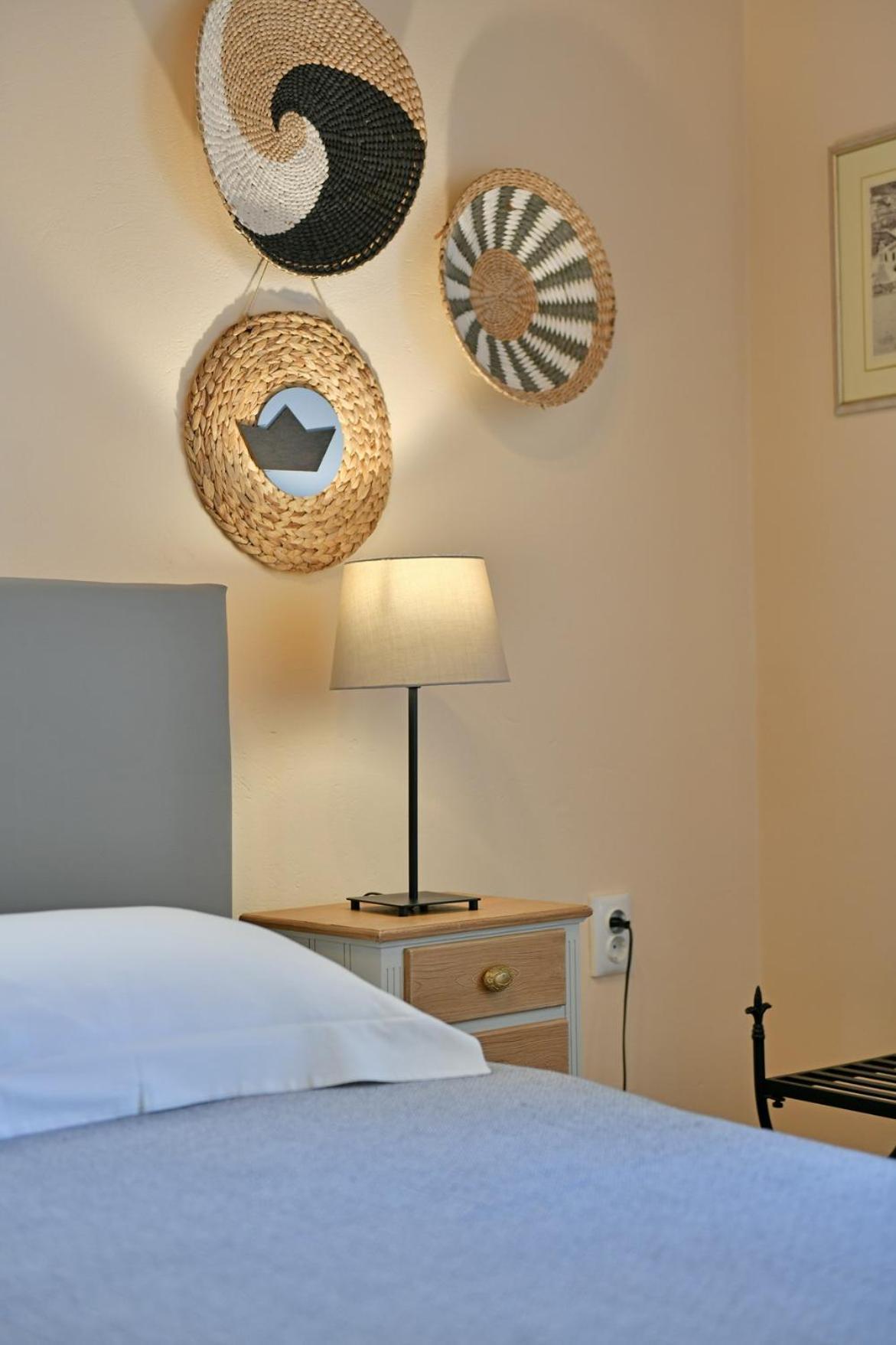 Athina Guesthouse Hydra  Buitenkant foto