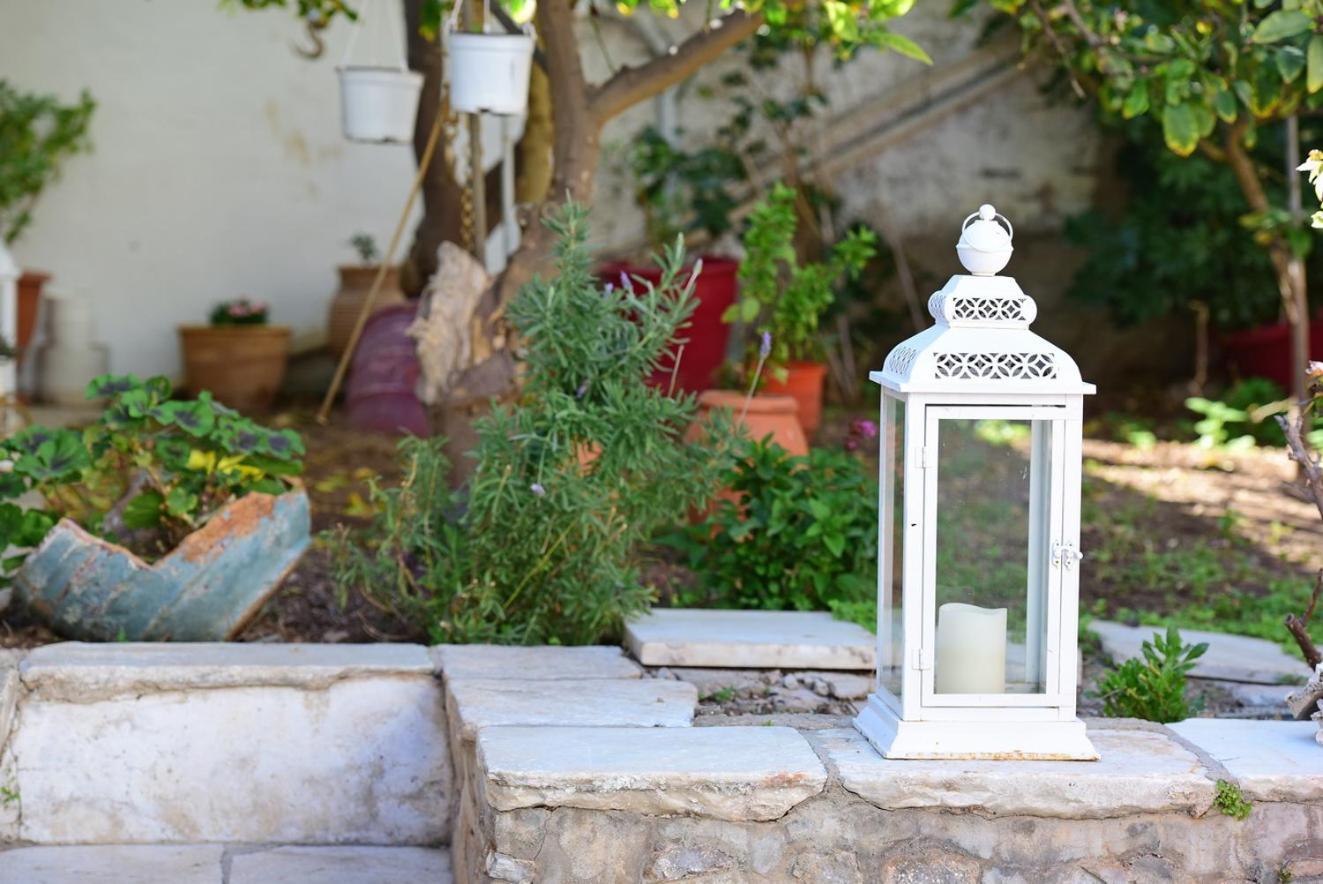Athina Guesthouse Hydra  Buitenkant foto