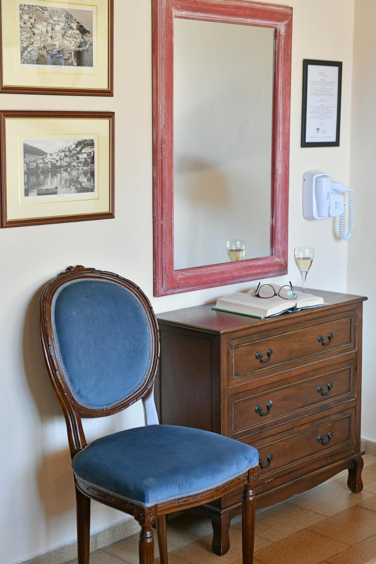 Athina Guesthouse Hydra  Buitenkant foto