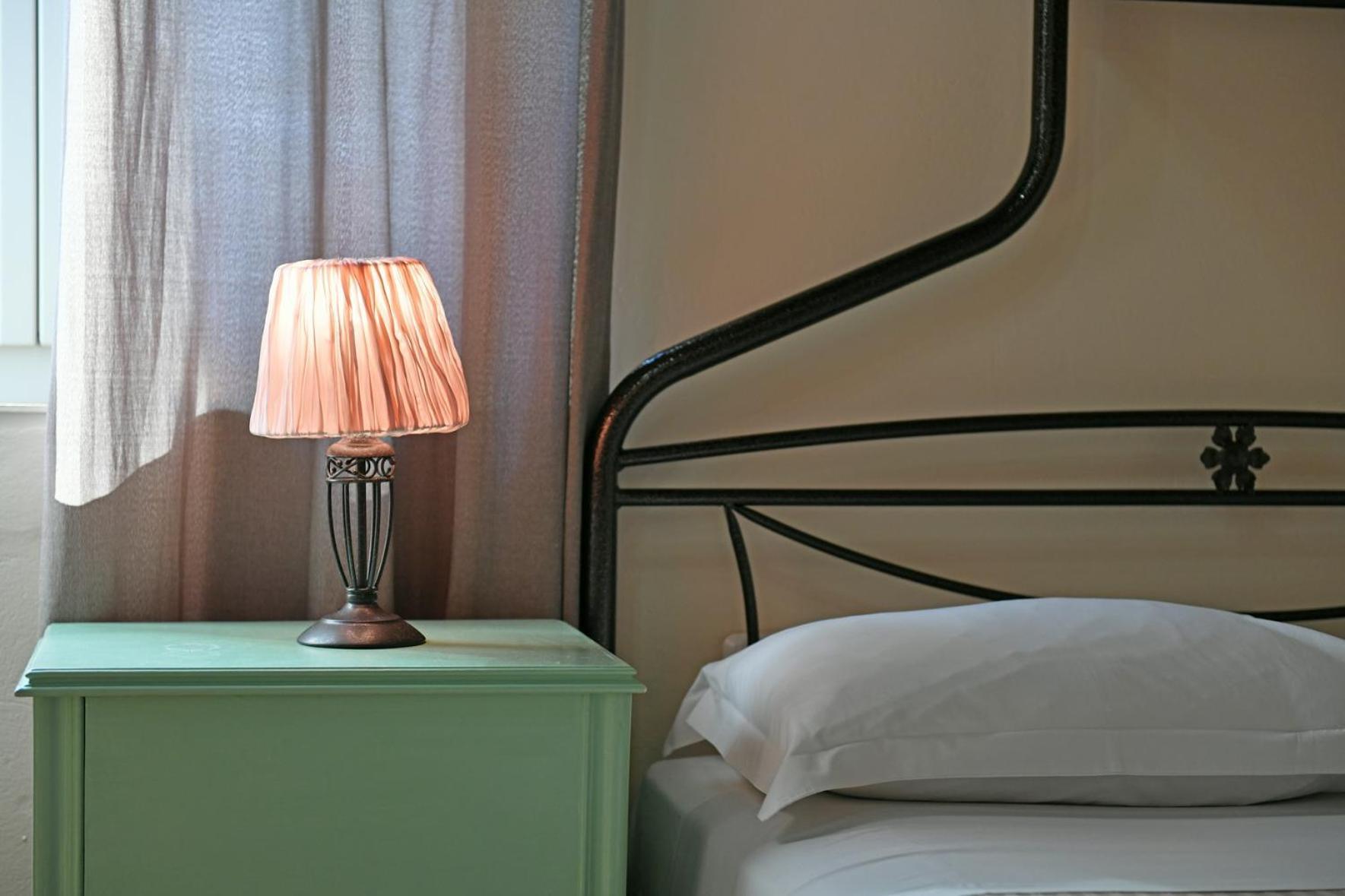 Athina Guesthouse Hydra  Buitenkant foto
