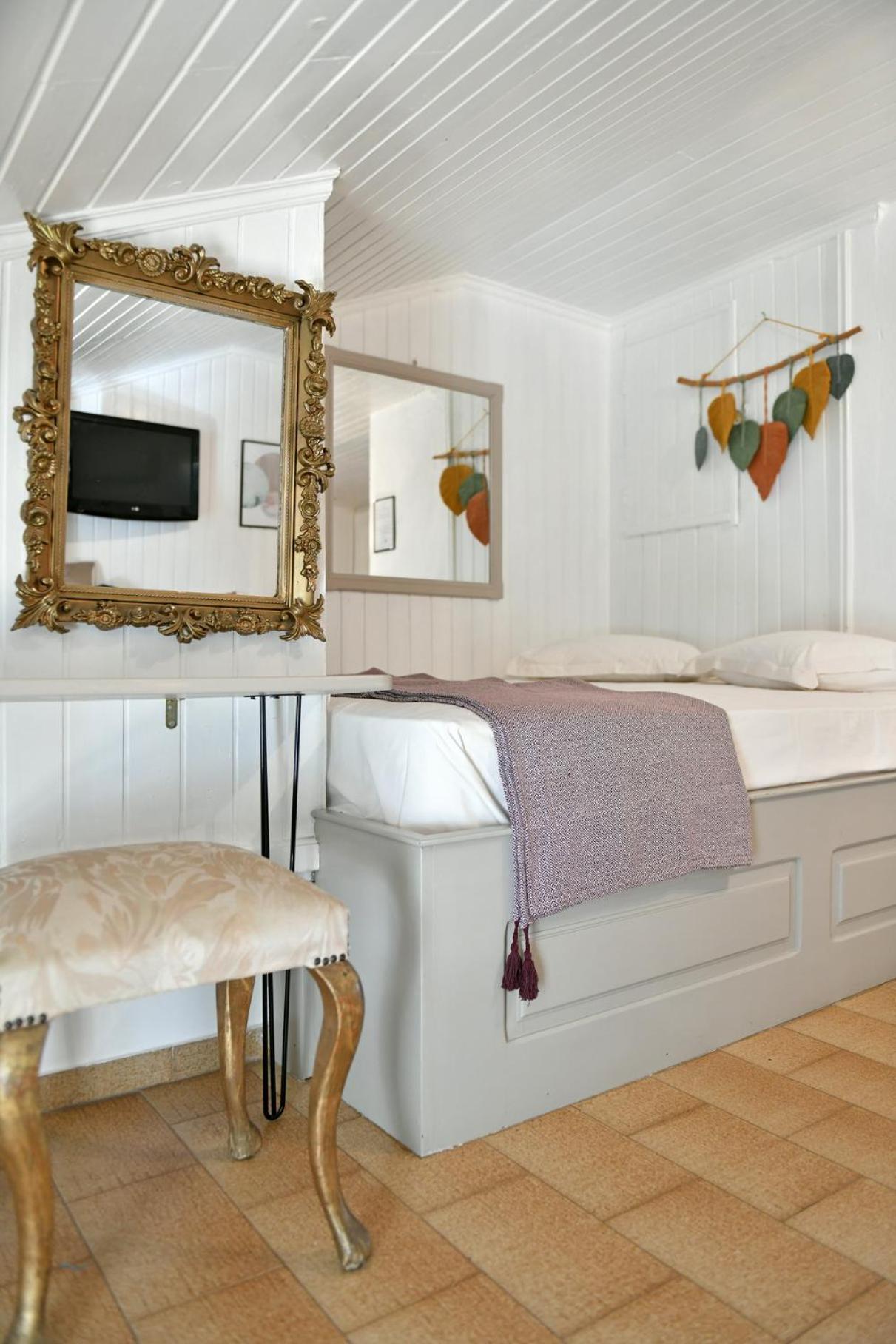 Athina Guesthouse Hydra  Buitenkant foto