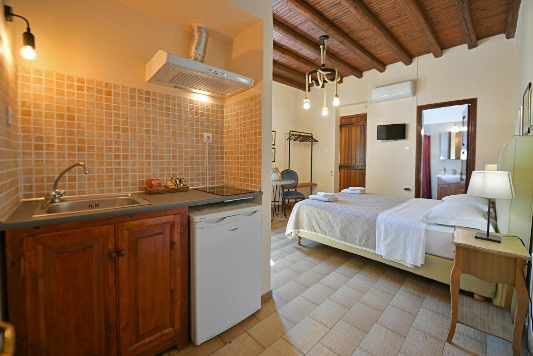 Athina Guesthouse Hydra  Buitenkant foto