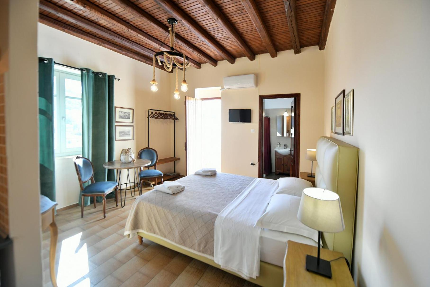 Athina Guesthouse Hydra  Buitenkant foto