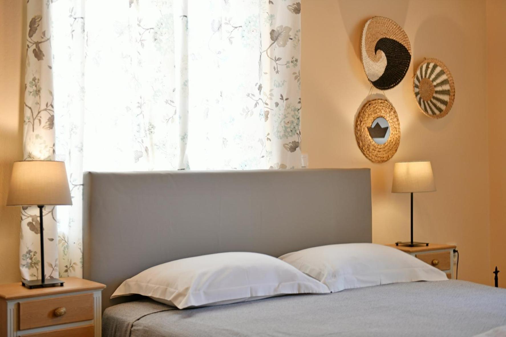 Athina Guesthouse Hydra  Buitenkant foto