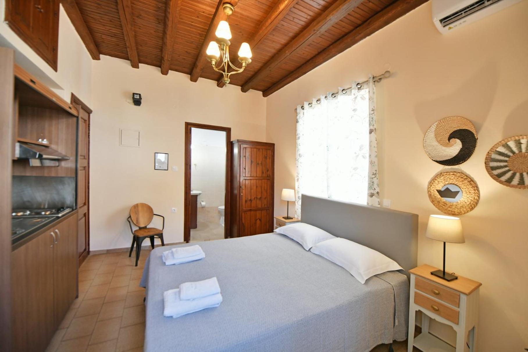 Athina Guesthouse Hydra  Buitenkant foto